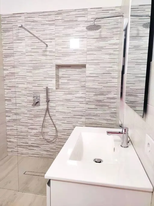 Apartamento Ambroeus Apartmens Casa Spaziosa In Centro Paese Inzago